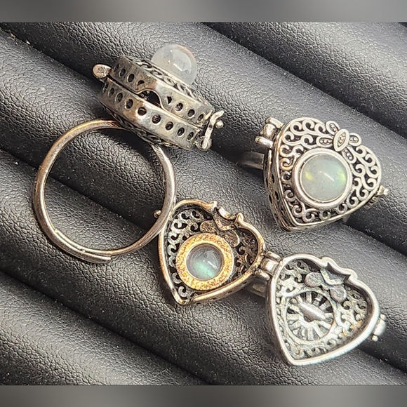 Genuine Labradorite Poison Ring, Vintage Style Adjustable Ring - Picture 4 of 7